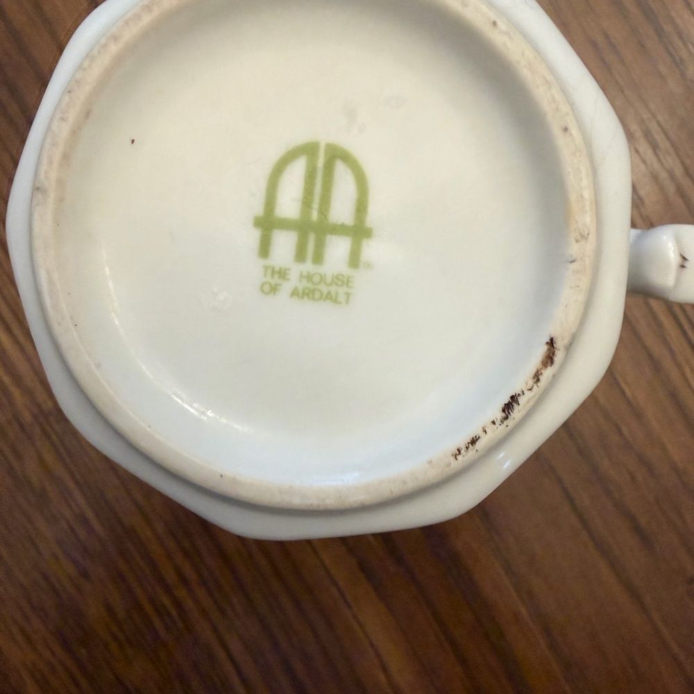 Lenwile Ardalt vintage porcelain‎ butterfly strawberries lady bug mug. - Picture 8 of 8
